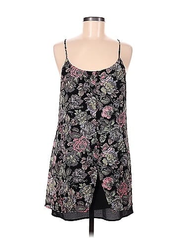 En Creme Sleeveless Top (view 1)