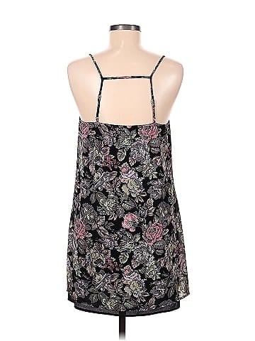 En Creme Sleeveless Top (view 2)