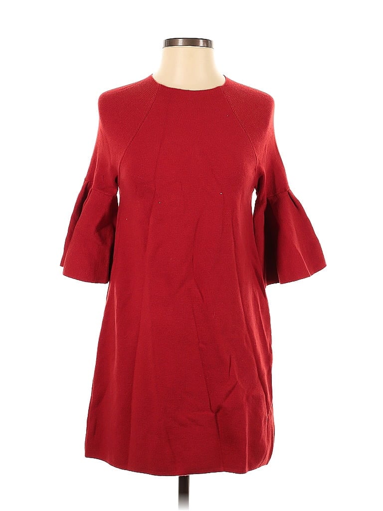 Click to view more detailed imagery on our partner's website Pre-owned Moth Casual Dress In Red