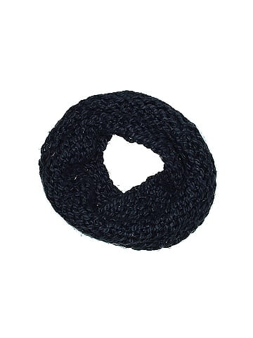 Hollister Scarf (view 1)