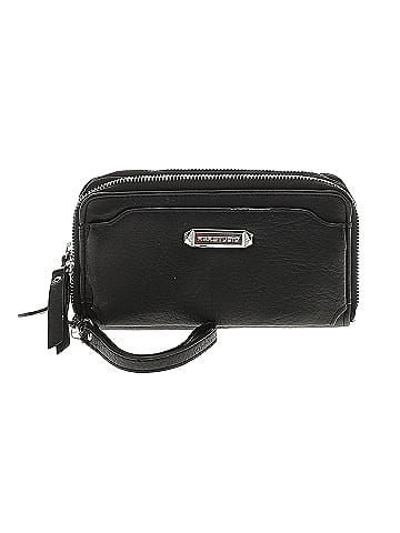 Max Studio Wristlet (view 1)