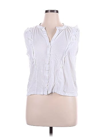 Saks Fifth Avenue Sleeveless Button-Down Shirt (view 1)