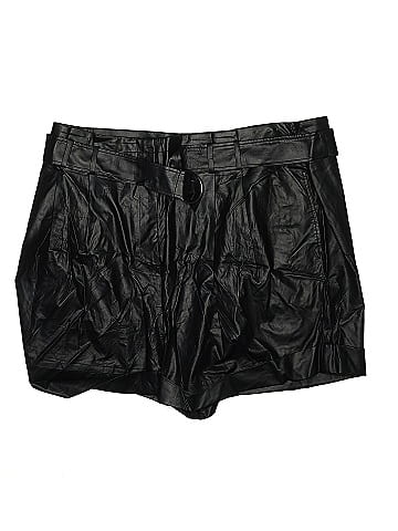 Elizabeth and James Shorts (view 1)