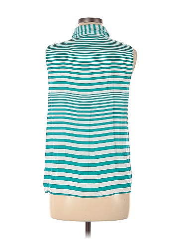 Velvet Heart Sleeveless Button-Down Shirt (view 2)