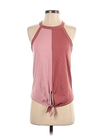 Gyft Sleeveless Top (view 1)