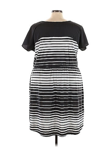 Xhilaration Casual Dress (view 2)