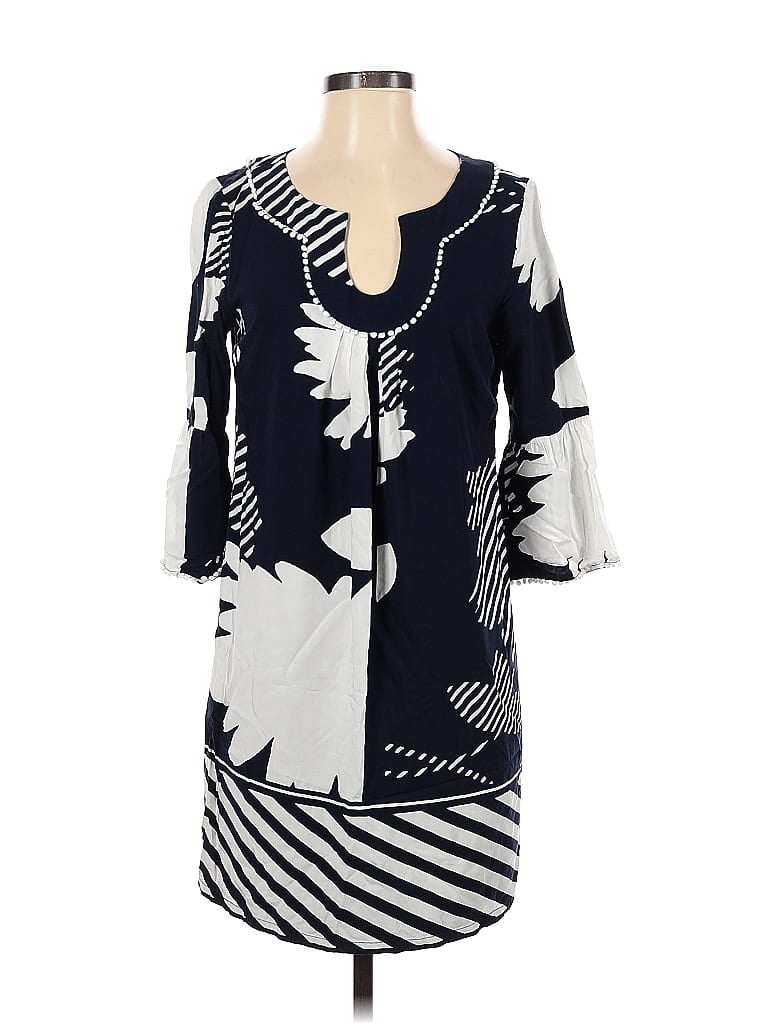 Pre-owned Crown & Ivy Casual Dress In Blue