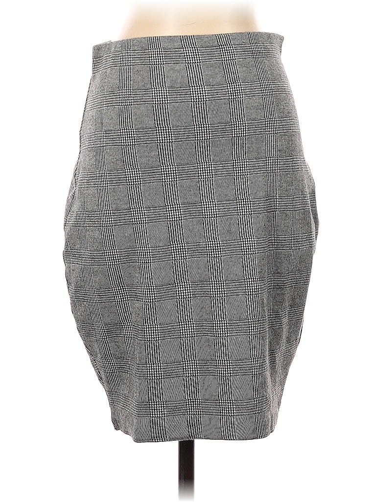 Click to view more detailed imagery on our partner's website Pre-owned Express Formal Skirt In Gray