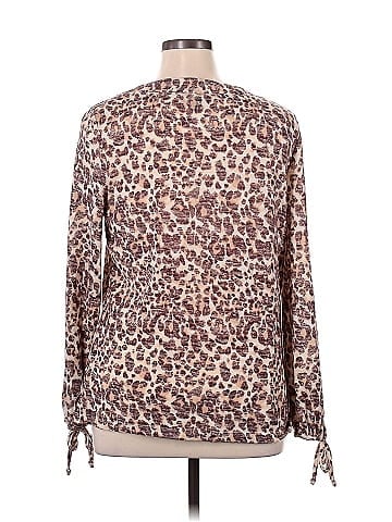 Signature Studio Pullover Sweater (view 2)