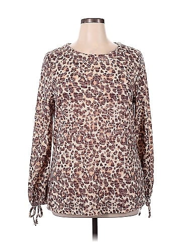 Signature Studio Pullover Sweater (view 1)