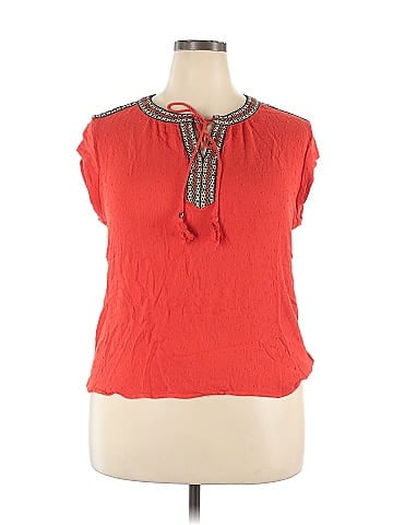 DR2 Sleeveless Blouse (view 1)