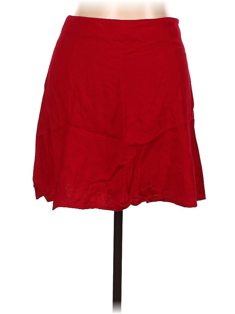 Click to view more detailed imagery on our partner's website Pre-owned Express Casual Skirt In Red