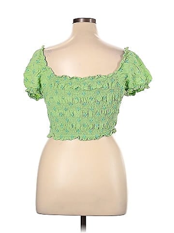 Dizzy Lizzy Short Sleeve Blouse (view 2)