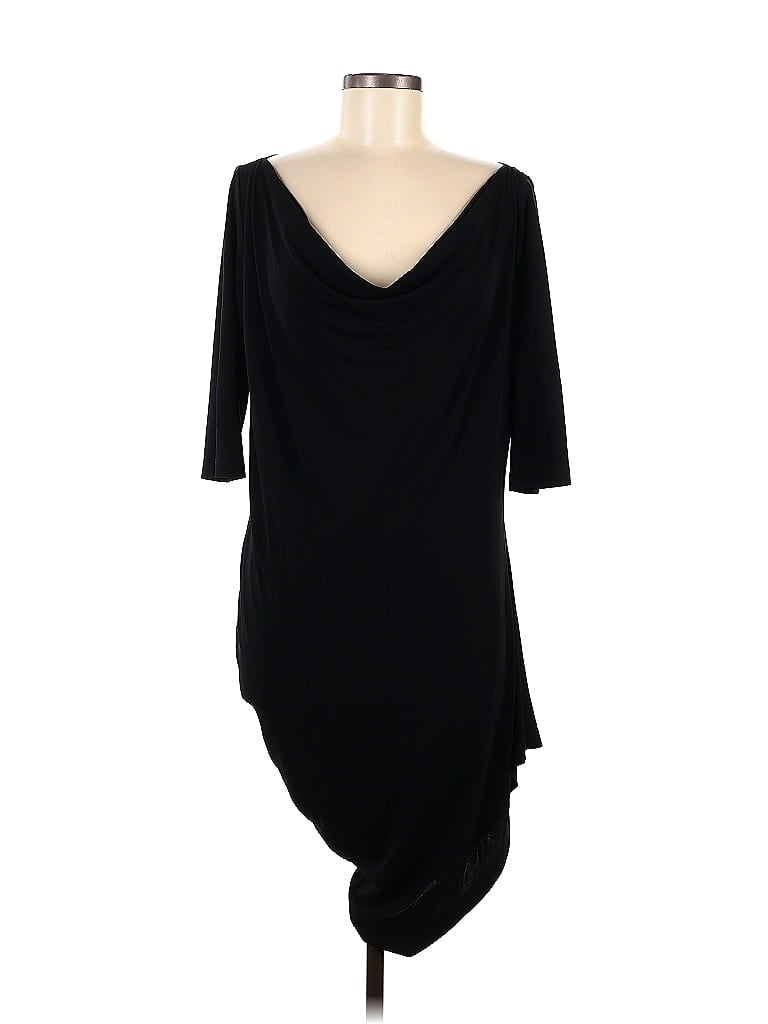 Click to view more detailed imagery on our partner's website Pre-owned St John Cocktail Dress In Black