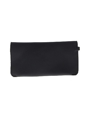 Unbranded Wristlet (view 2)