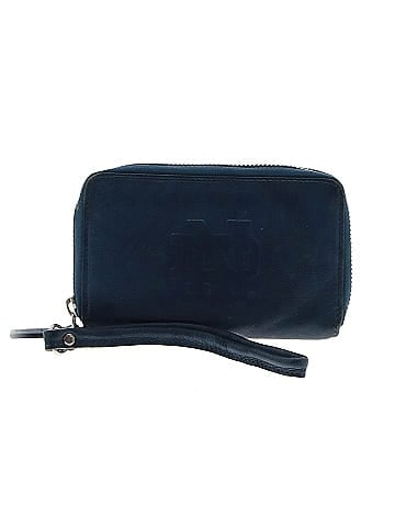 Unbranded Wristlet (view 1)