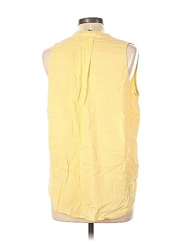 Velvet Heart Sleeveless Button-Down Shirt (view 2)