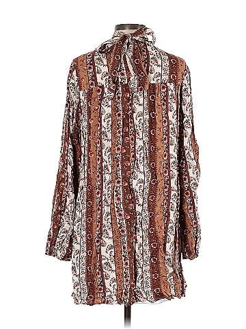 Andree by UNIT Casual Dress (view 2)