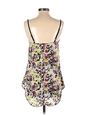 Studio Y Sleeveless Blouse (view 2)