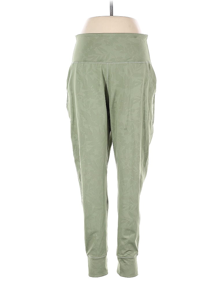 Click to view more detailed imagery on our partner's website Pre-owned Korsa By Road Runner Sports Casual Pants In Green