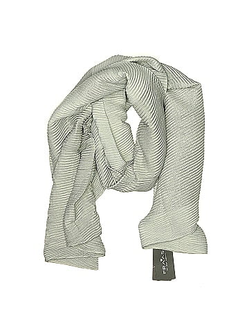 Fraas Scarf (view 1)