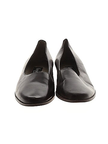 Kenneth Cole New York Flats (view 2)