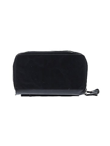 Unbranded Wallet (view 1)