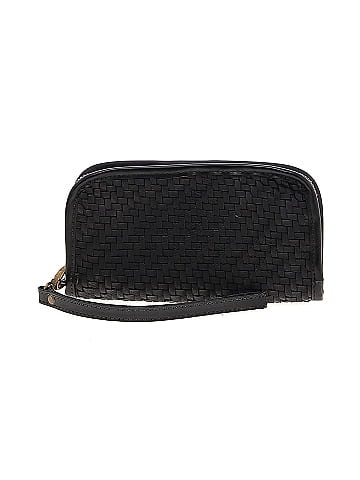 Unbranded Wristlet (view 1)