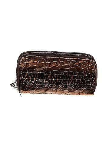 Unbranded Wristlet (view 1)