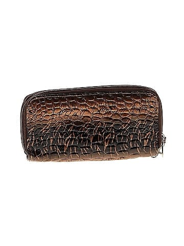 Unbranded Wristlet (view 2)