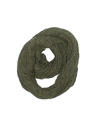 QUEENFUR Scarf (view 1)