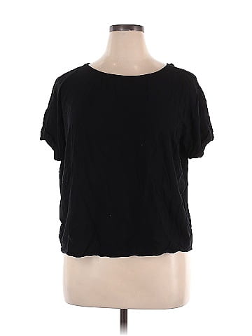 Rock & Republic Short Sleeve Top (view 1)