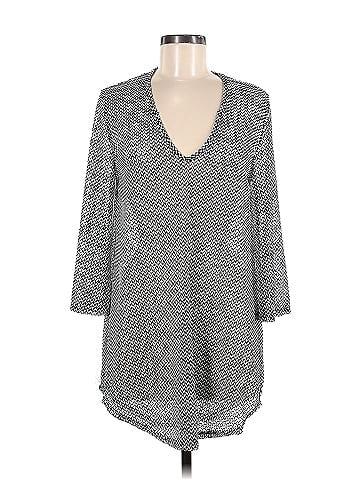 Jordan Taylor 3/4 Sleeve Blouse (view 1)