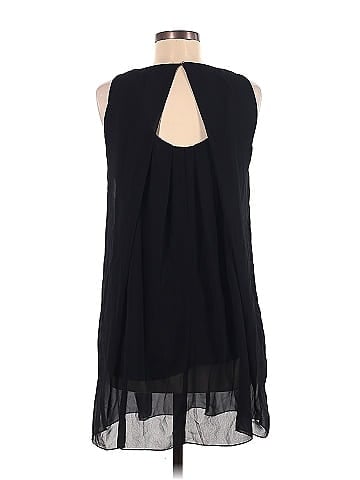 Lizalù Casual Dress (view 2)