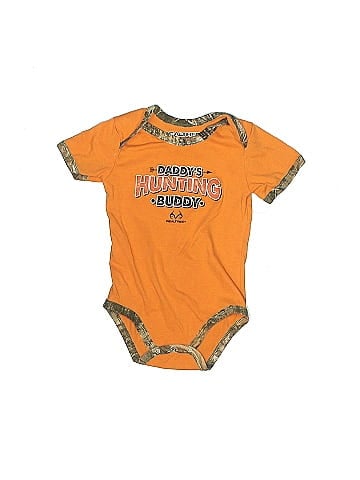 Realtree Short Sleeve Onesie (view 1)
