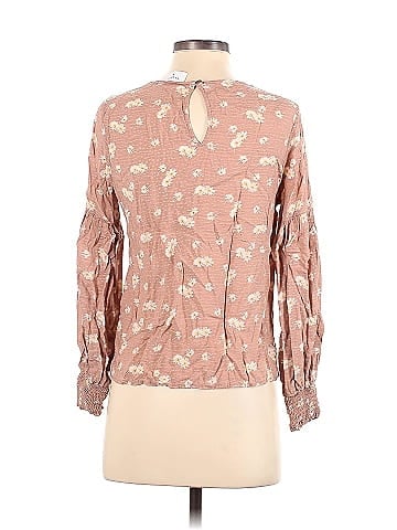 Everly Long Sleeve Blouse (view 2)