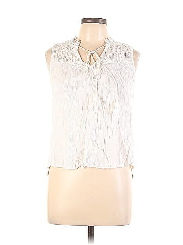 Ember Sleeveless Blouse (view 1)