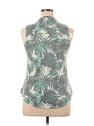Chaser Tank Top (view 2)