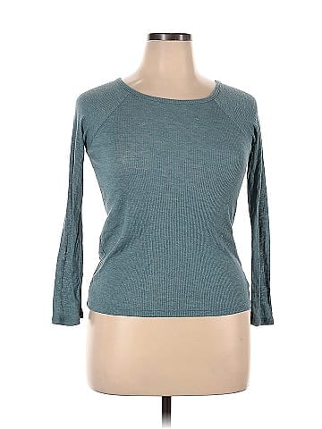 Essentials by Full Tilt 3/4 Sleeve T-Shirt (view 1)