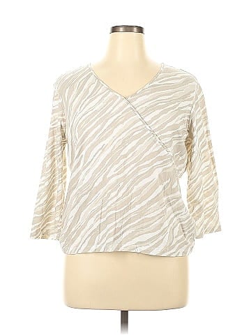 Hearts of Palm Woman 3/4 Sleeve Blouse (view 1)