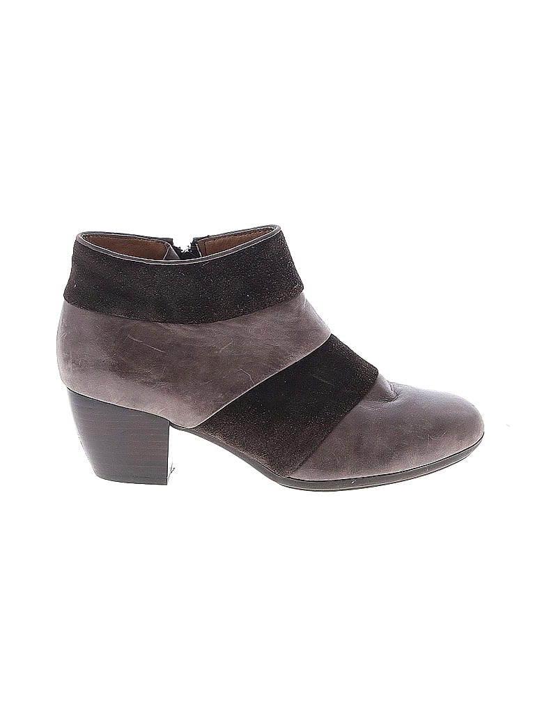 comfortiva ankle boots