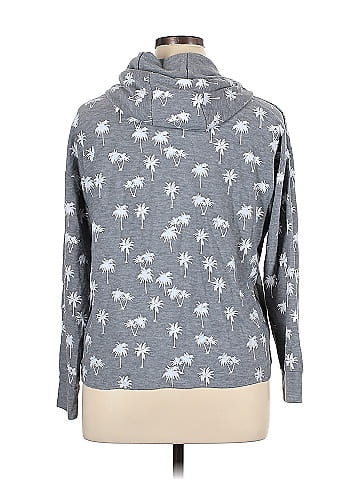 Chaser Pullover Hoodie (view 2)