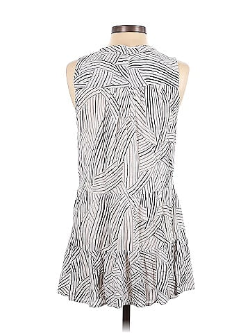 Floreat Sleeveless Blouse (view 2)