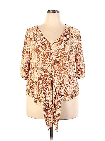 LUQ Short Sleeve Blouse (view 1)