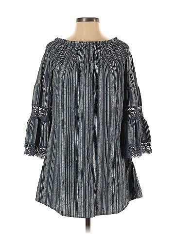 Kiwi & punch 3/4 Sleeve Blouse (view 1)