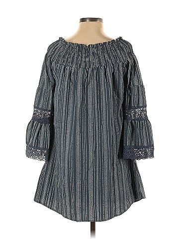 Kiwi & punch 3/4 Sleeve Blouse (view 2)