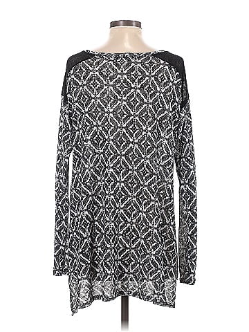 Bethany Mota for Aeropostale Long Sleeve Top (view 2)