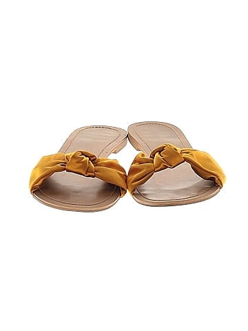 Expressions Sandals (view 2)