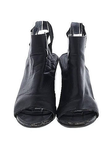 Kenneth Cole REACTION Heels (view 2)