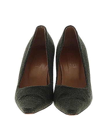 Gucci Heels (view 2)